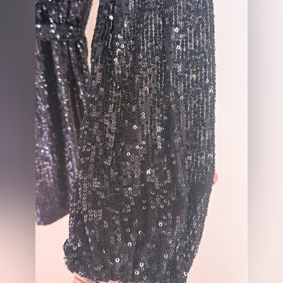 Crystal Sky Black Sequin Long Sleeve Blouson Mini Dress Size XS New- no tags. - Picture 4 of 4